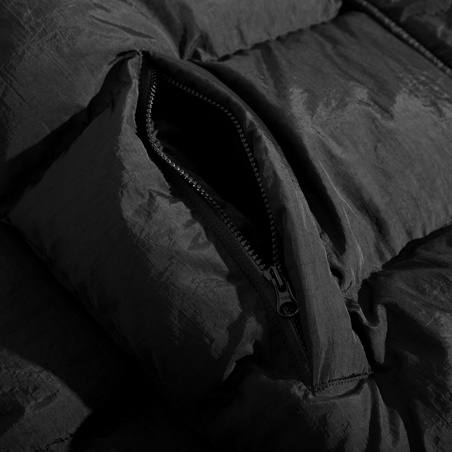 Polar Skate Co. – Basic Puffer Jacket Black