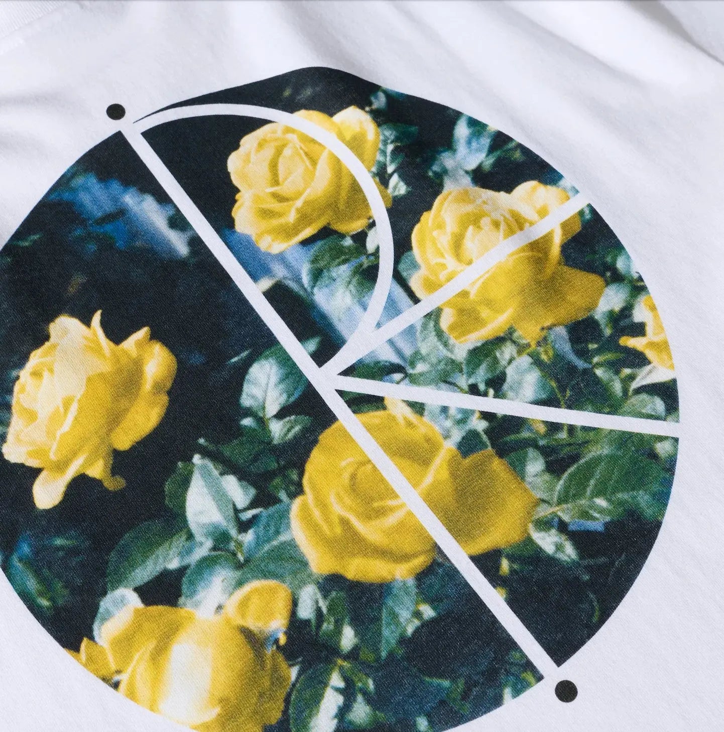 Polar Skate Co. - Märtas Roses Fill Logo Tee White Polar Skate Co.